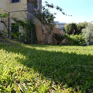 https://al-villino.catania-hotels.net